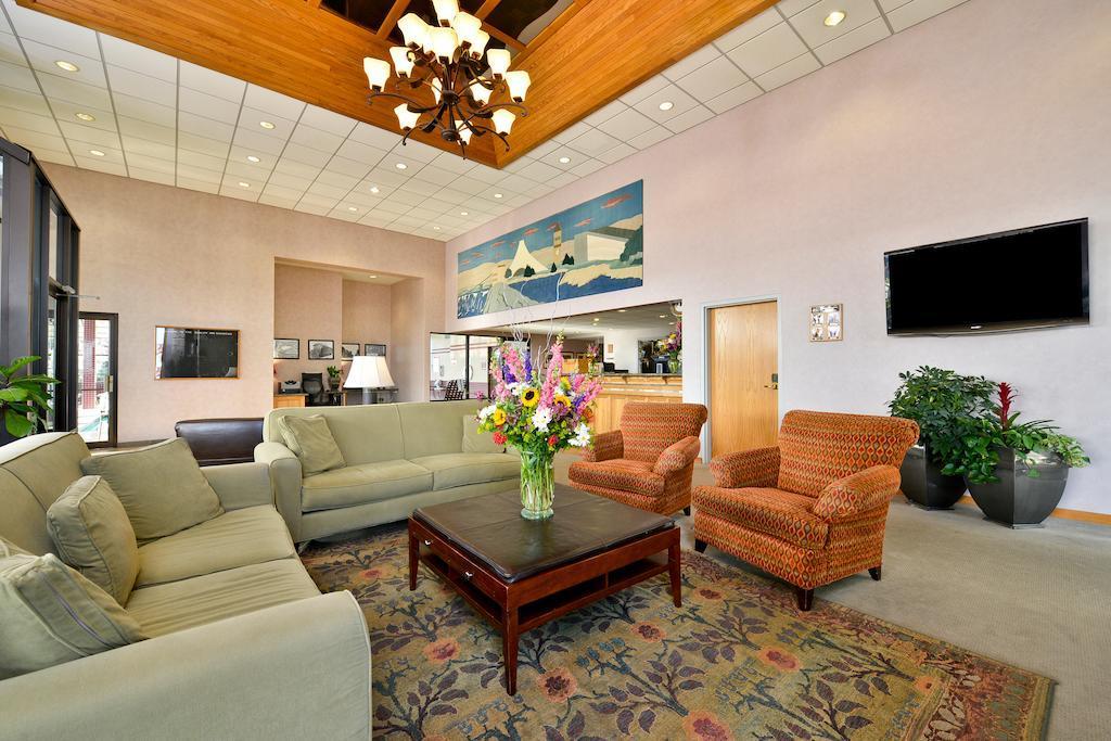 Quality Oakwood Inn