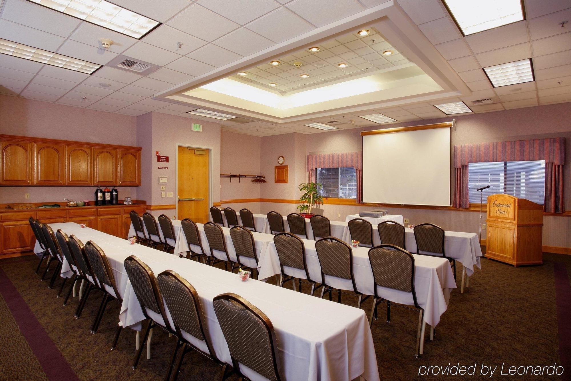 Quality Oakwood Inn Fairwood